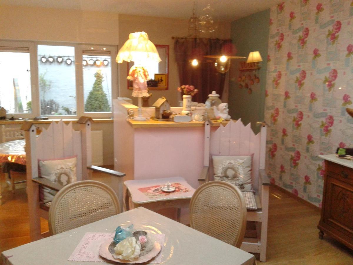 B&B Delices De Rose イープル エクステリア 写真